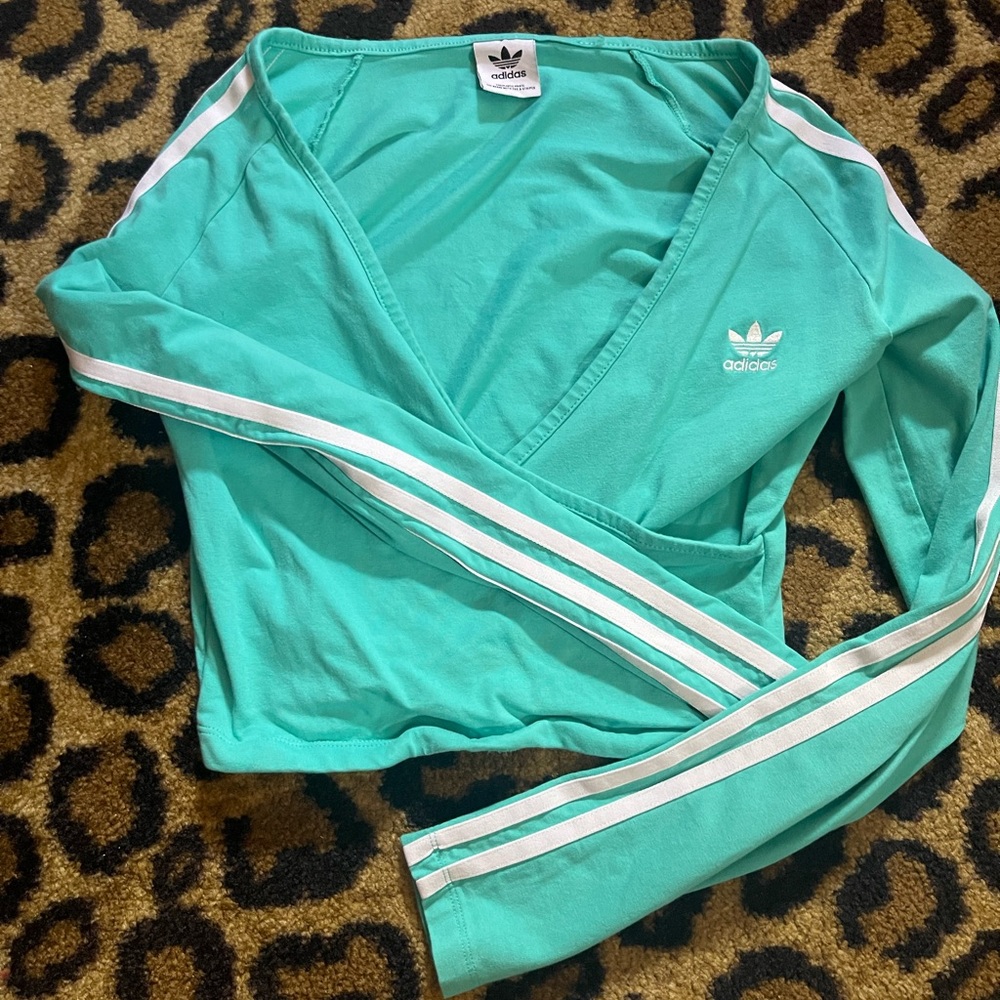 Adidas teal long sleeve crop top small
